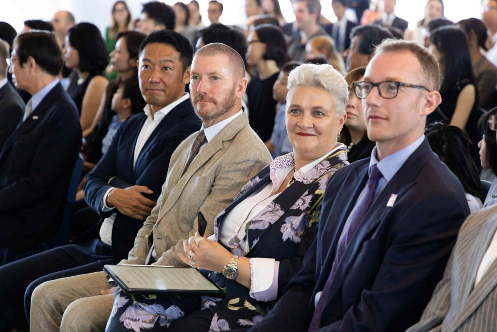 18a3856e-3404-4750-b316-fe5f3b4c7dd4