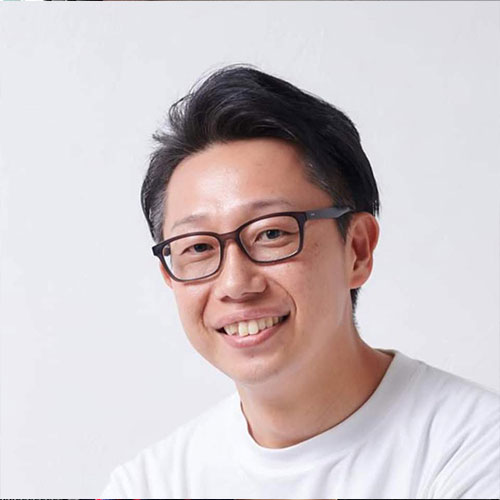 角前 壽一