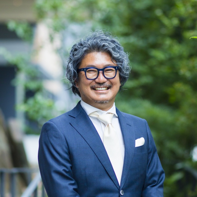 川口 一成
