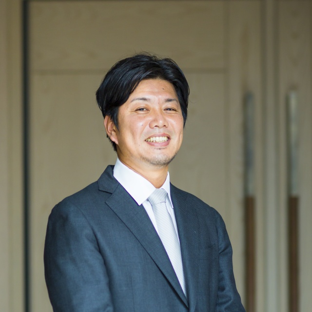 忠津 寛史