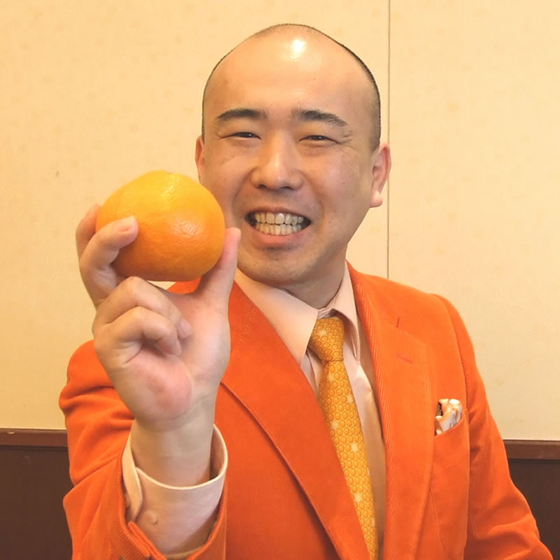 上野 真歳